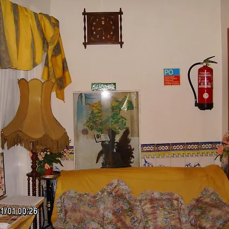 Olhos Pretos קלדס דה ריינה